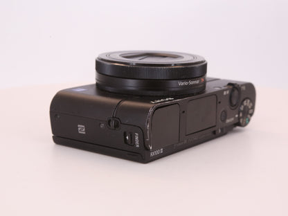 [Good, Fast Shipping] Sony DSC-RX100 III M3 Camera