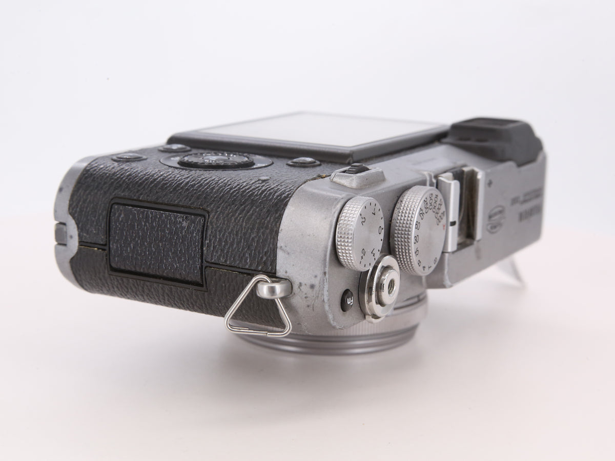 [Good, Shipping from US] Fujifilm X100 Camera