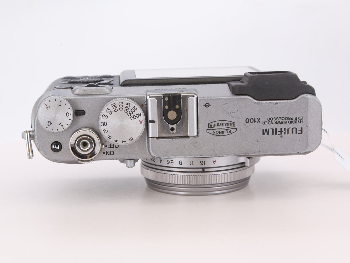 [Good, Shipping from US] Fujifilm X100 Camera