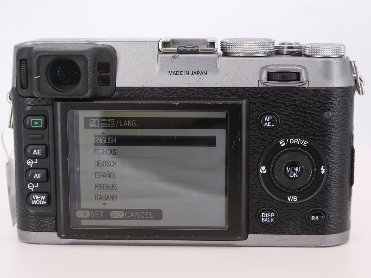 [Good, Shipping from US] Fujifilm X100 Camera