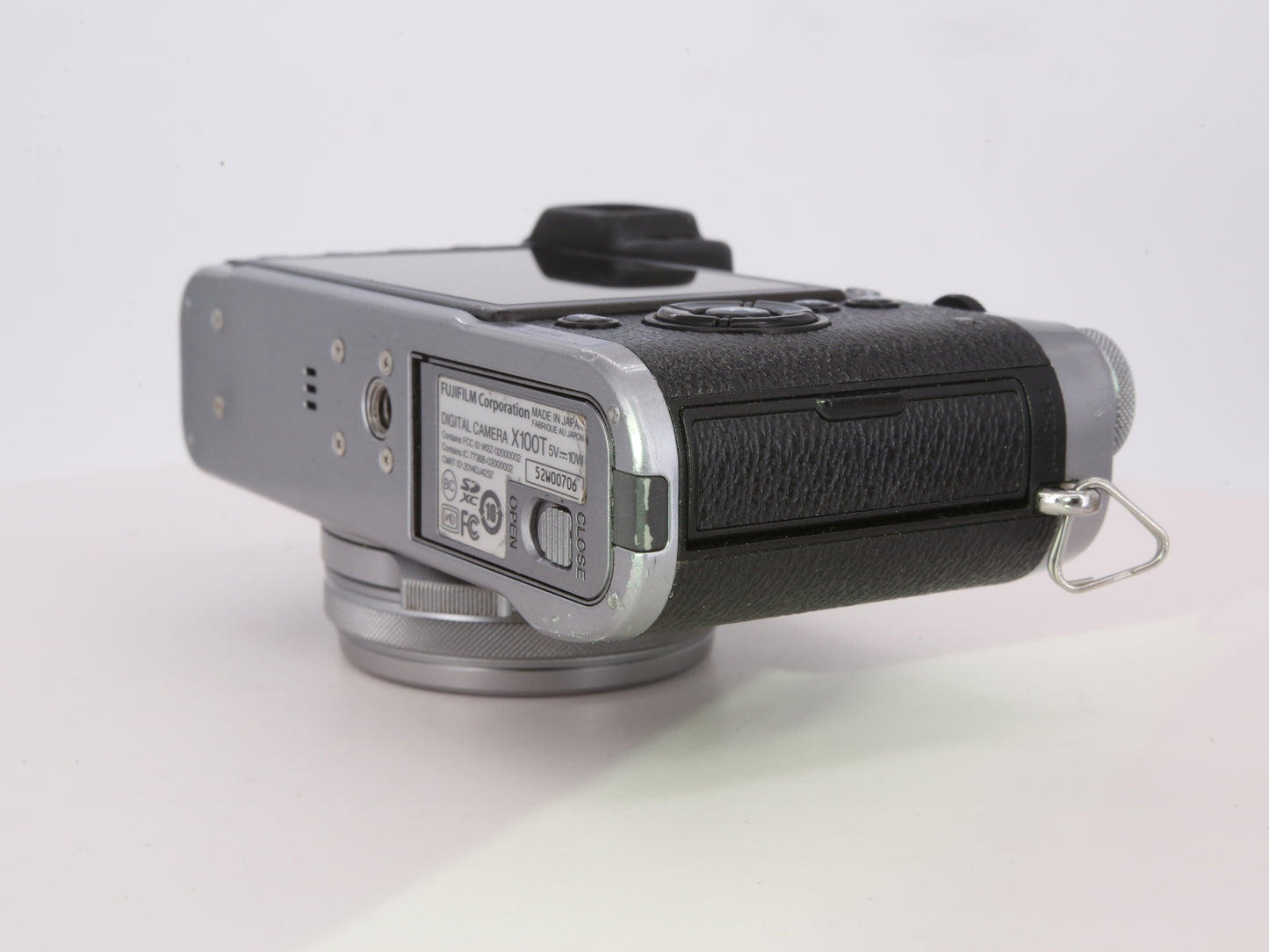 [Good, Fast Shipping] Fujifilm X100T Camera