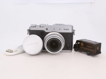 [Good, Fast Shipping] Fujifilm X30 Camera