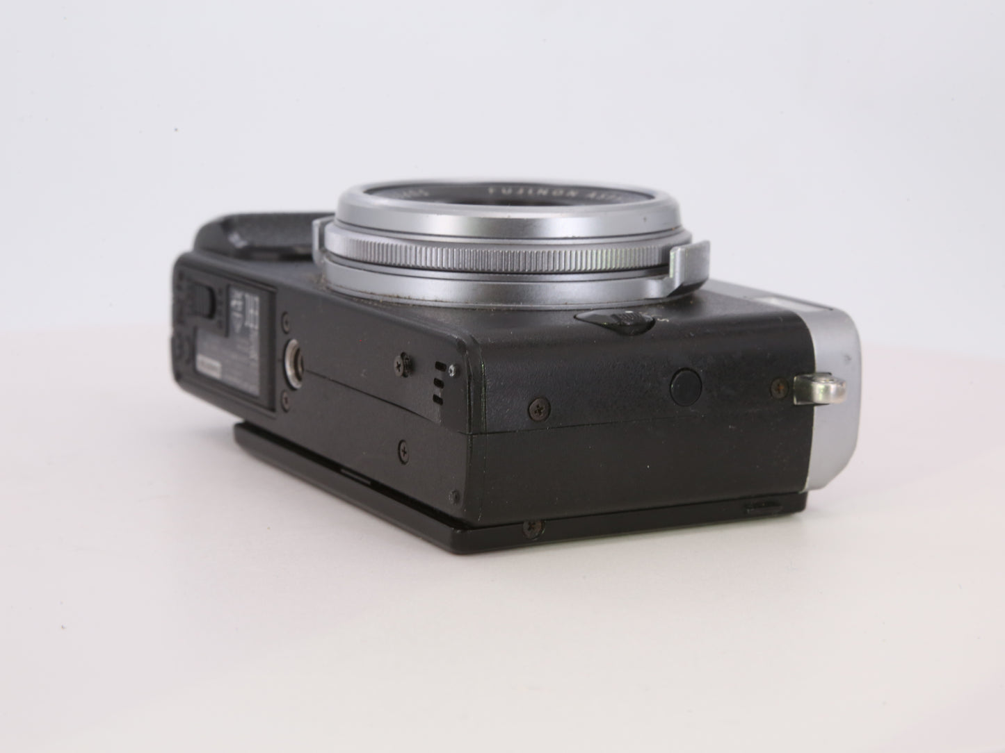 [Good, Fast Shipping] Fujifilm X70 Camera