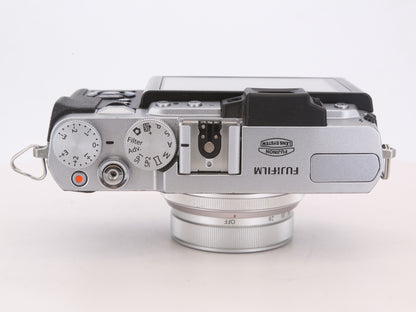 [Good, Fast Shipping] Fujifilm X30 Camera