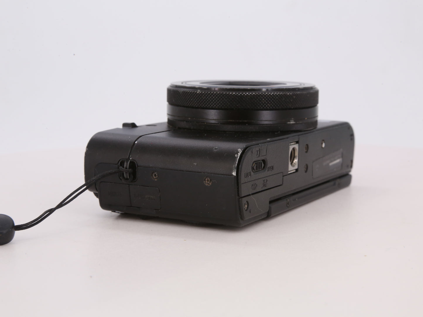 [Good, Fast Shipping] Sony DSC-RX100 VA M5A Camera