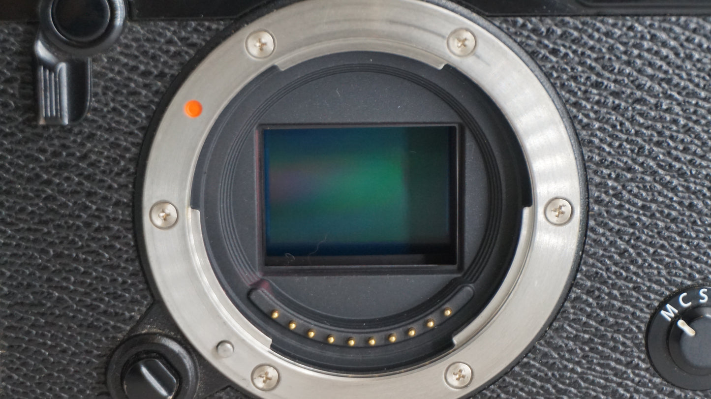 [Good, Fast Shipping] Fujifilm X-Pro2 Camera