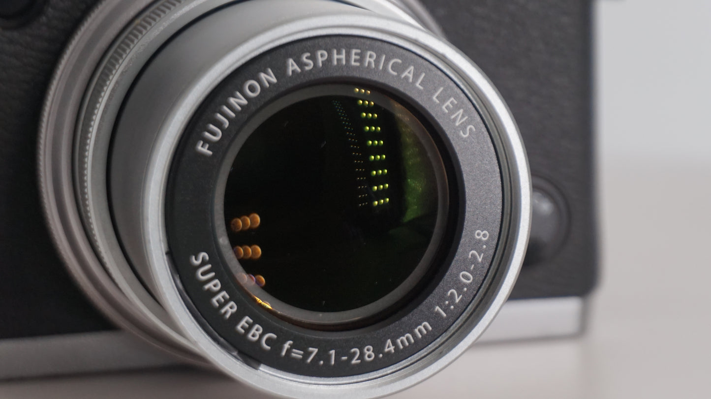[Good, Fast Shipping] Fujifilm X30 Camera