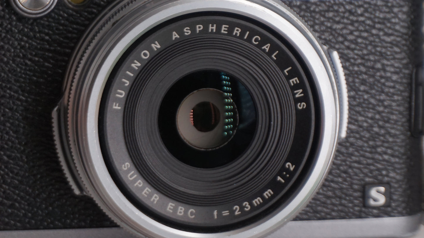 [Good, Fast Shipping] Fujifilm X100S Camera