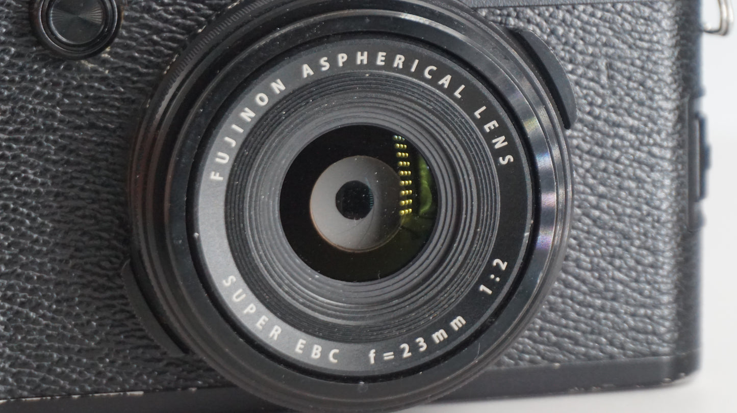 [Good, Fast Shipping] Fujifilm X100F Camera