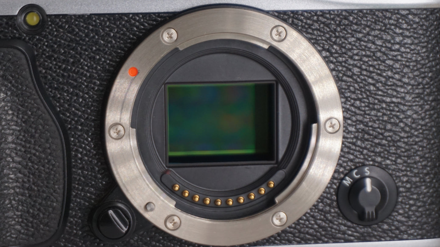 [Good, Fast Shipping] Fujifilm X-E2 Camera