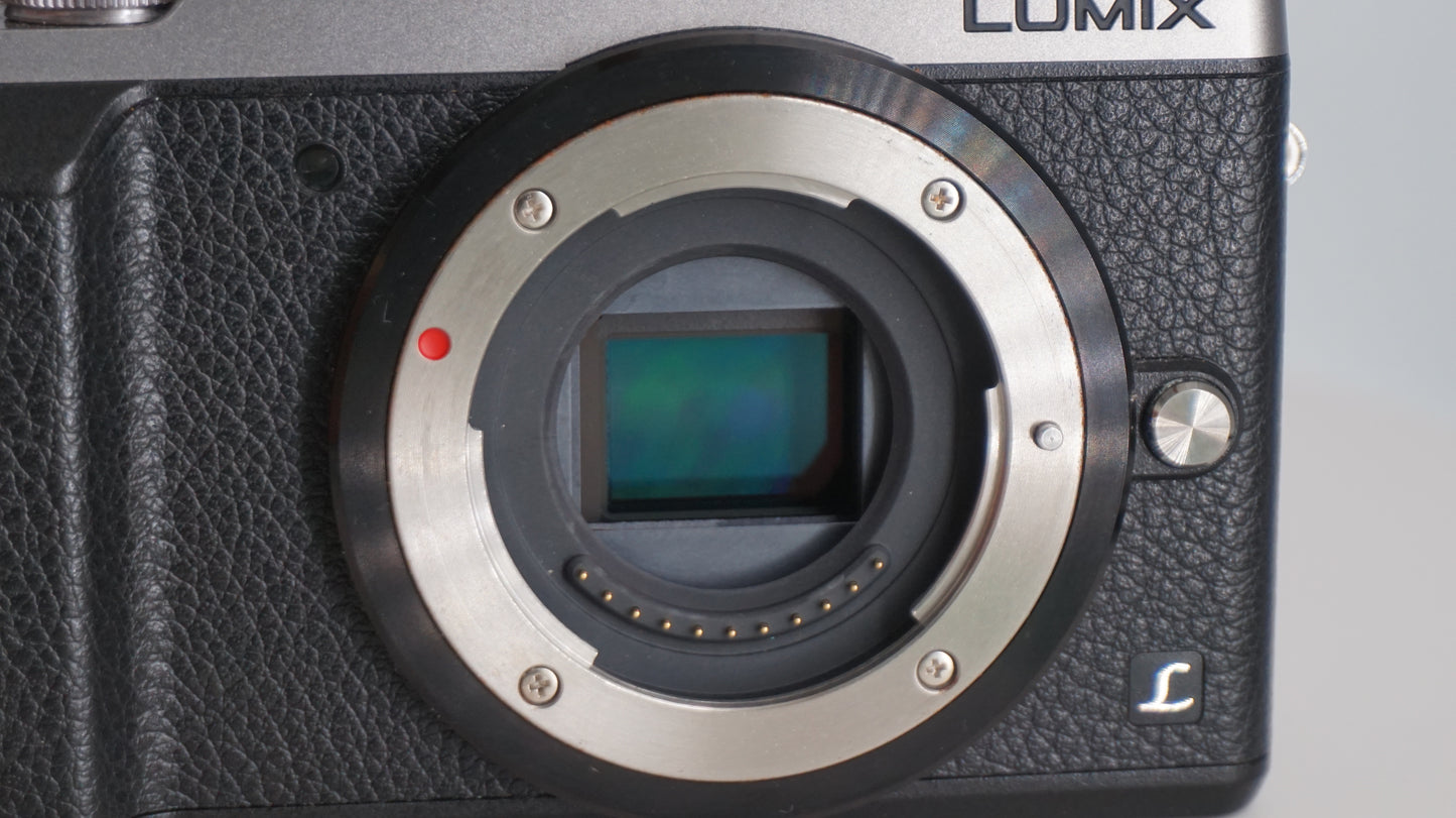 [Good, Fast Shipping] Panasonic Lumix GX85 Camera