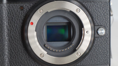 [Good, Fast Shipping] Panasonic Lumix GX9 Camera