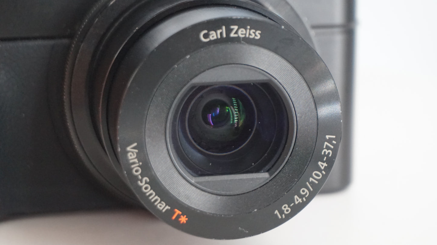 [Good, Fast Shipping] Sony DSC-RX100 II M2 Camera