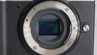 [Good, Fast Shipping] Panasonic Lumix GX9 Camera