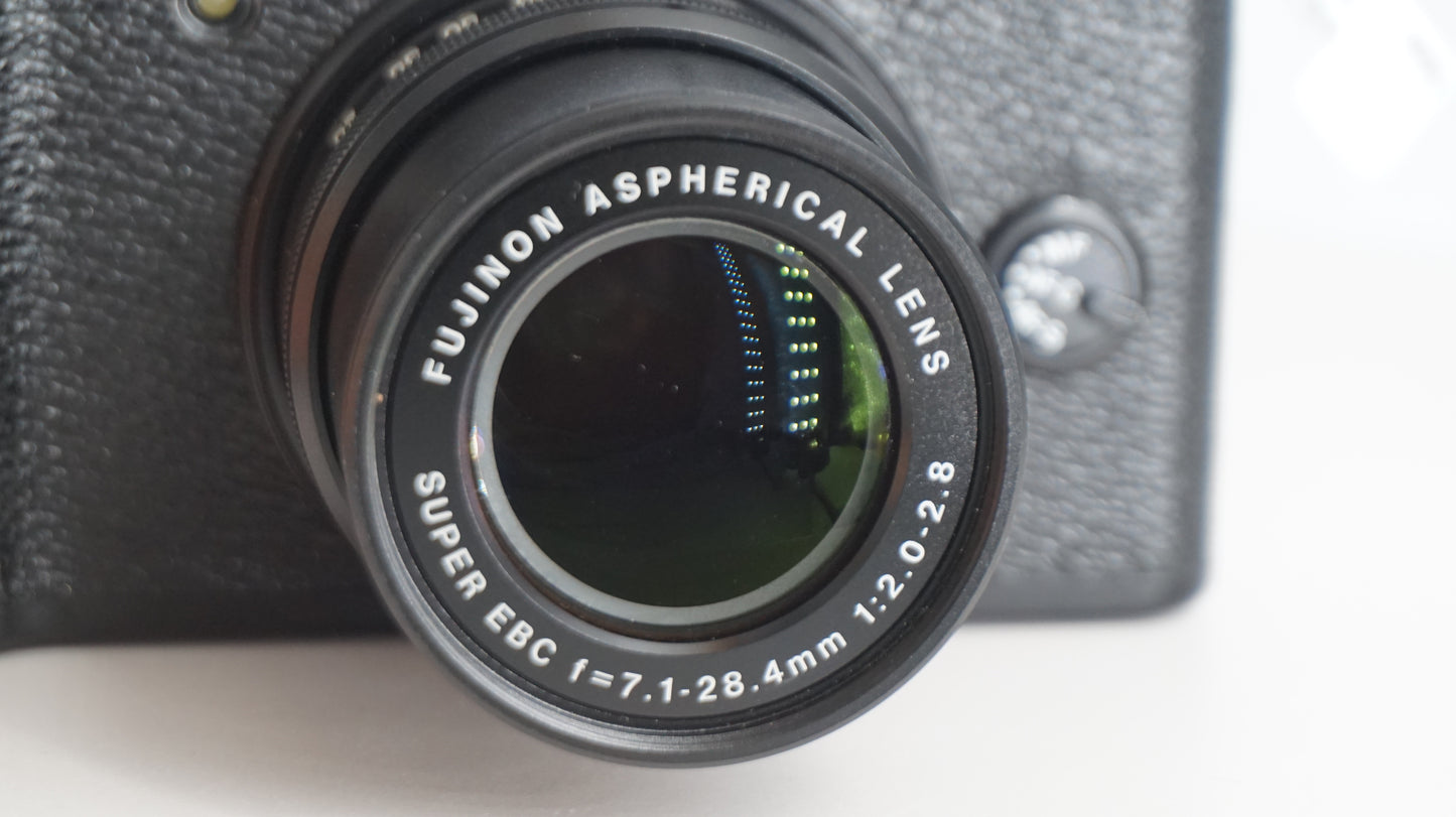 [Good, Fast Shipping] Fujifilm X10 Camera