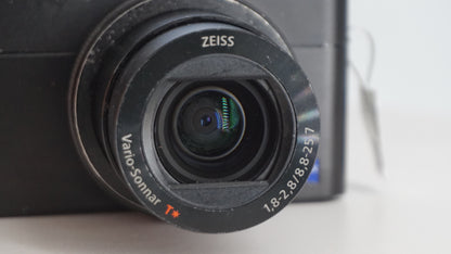 [Good, Fast Shipping] Sony DSC-RX100 V M5 Camera