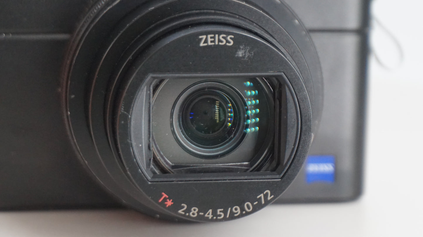 [Good, Fast Shipping] Sony DSC-RX100 VI M6 Camera