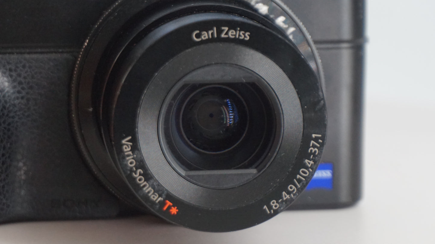 [Good, Fast Shipping] Sony DSC-RX100 II M2 Camera