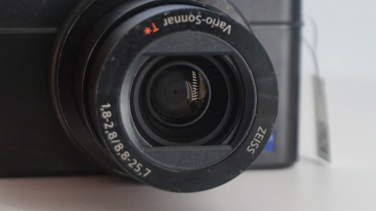 [Good, Fast Shipping] Sony DSC-RX100 III M3 Camera