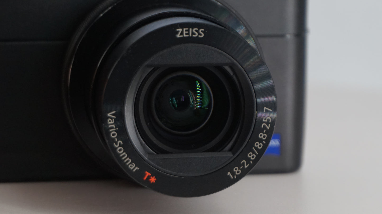 [Good, Fast Shipping] Sony DSC-RX100 VA M5A Camera