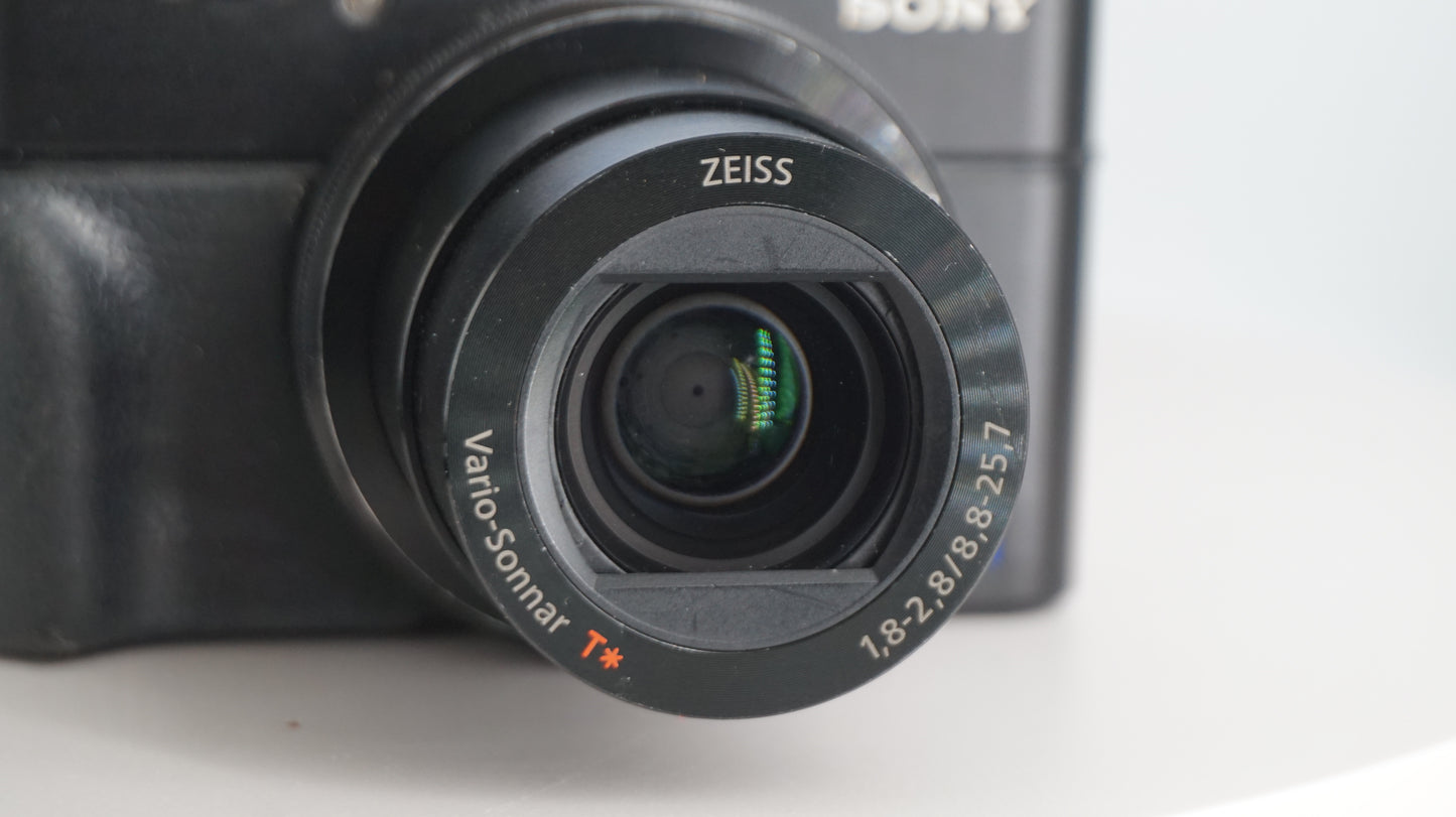 [Good, Fast Shipping] Sony DSC-RX100 III M3 Camera