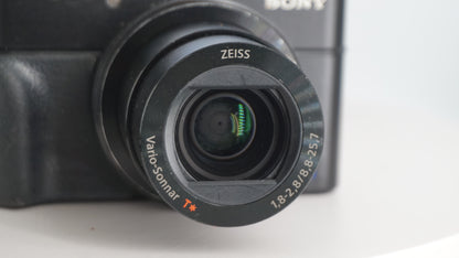 [Good, Fast Shipping] Sony DSC-RX100 III M3 Camera
