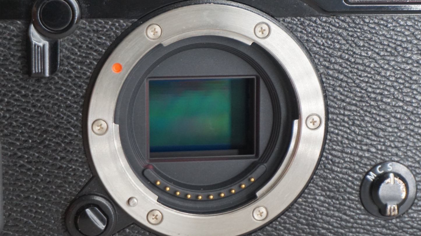 [Good, Fast Shipping] Fujifilm X-Pro2 Camera
