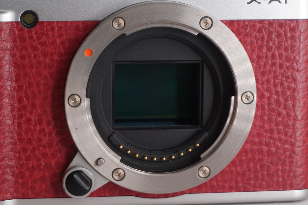 [Good, Shipping from US] Fujifilm X-A1 Camera