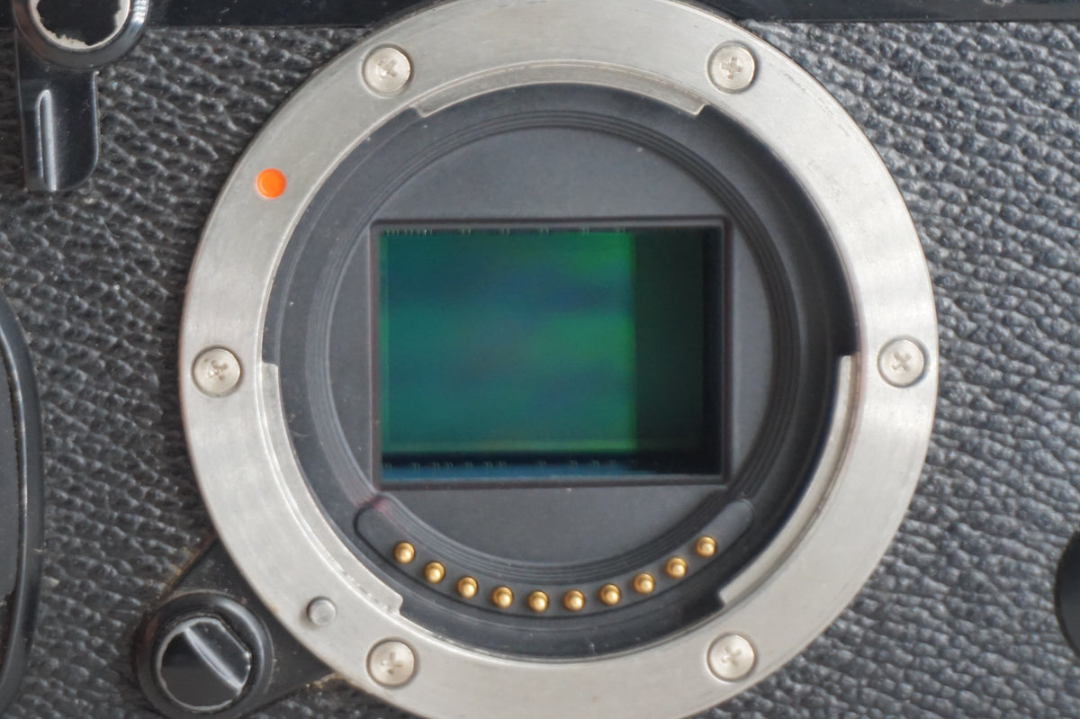 [Good, Shipping from US] Fujifilm X-Pro1 Camera