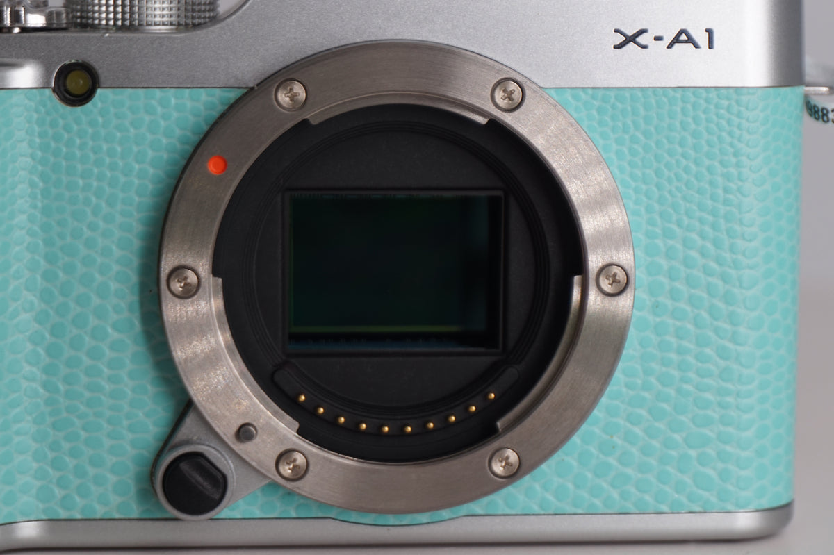 [Good, Shipping from US] Fujifilm X-A1 Camera