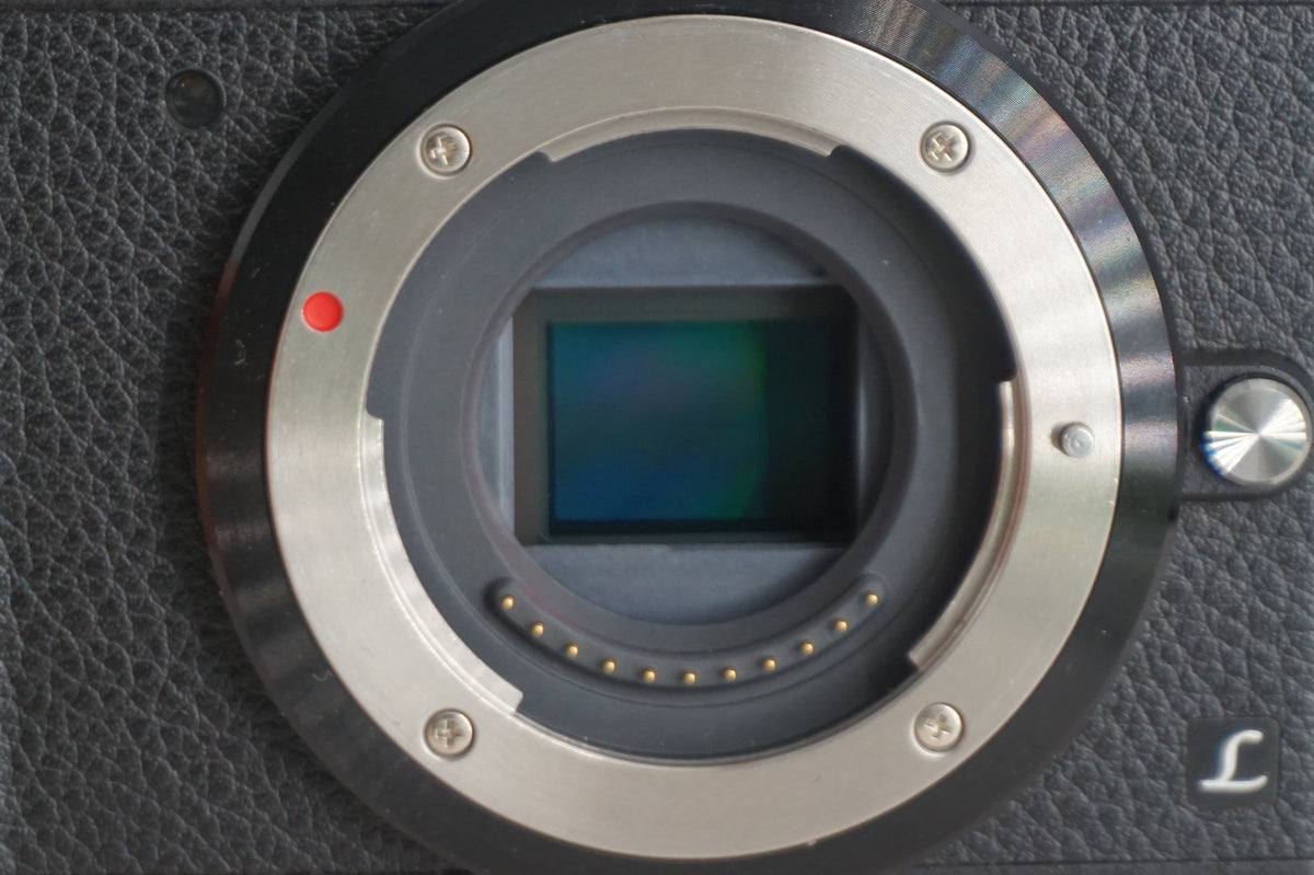 [Good, Shipping from US] Panasonic Lumix GX85 Camera
