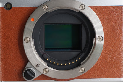 [Good, Shipping from US] Fujifilm X-M1 Camera