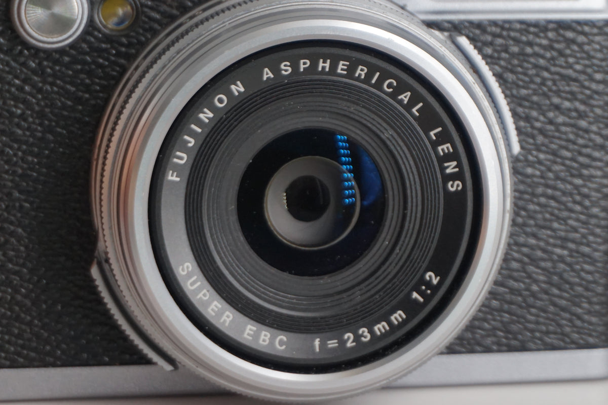 [Good, Shipping from US] Fujifilm X100 Camera