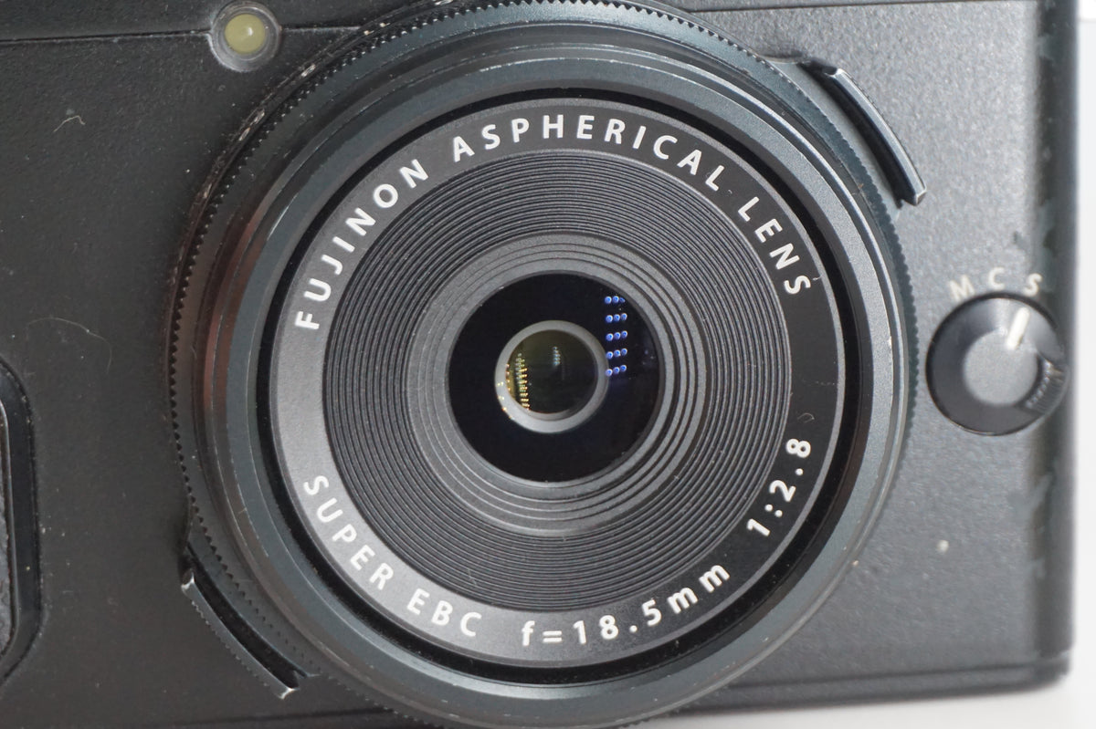 [Good, Shipping from US] Fujifilm X70 Camera