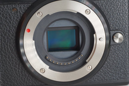 [Good, Shipping from US] Panasonic Lumix GX9 Camera