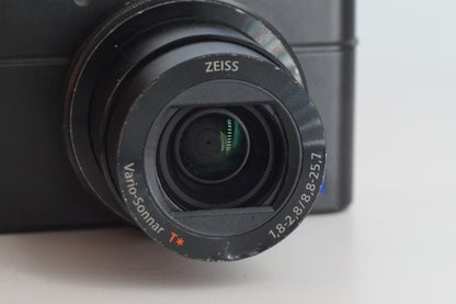 [Good, Shipping from US] Sony DSC-RX100 III M3 Camera