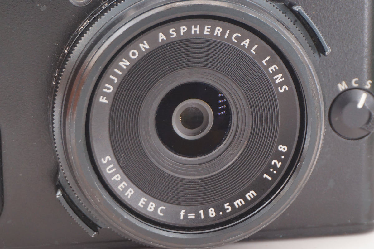 [Good, Shipping from US] Fujifilm X70 Camera