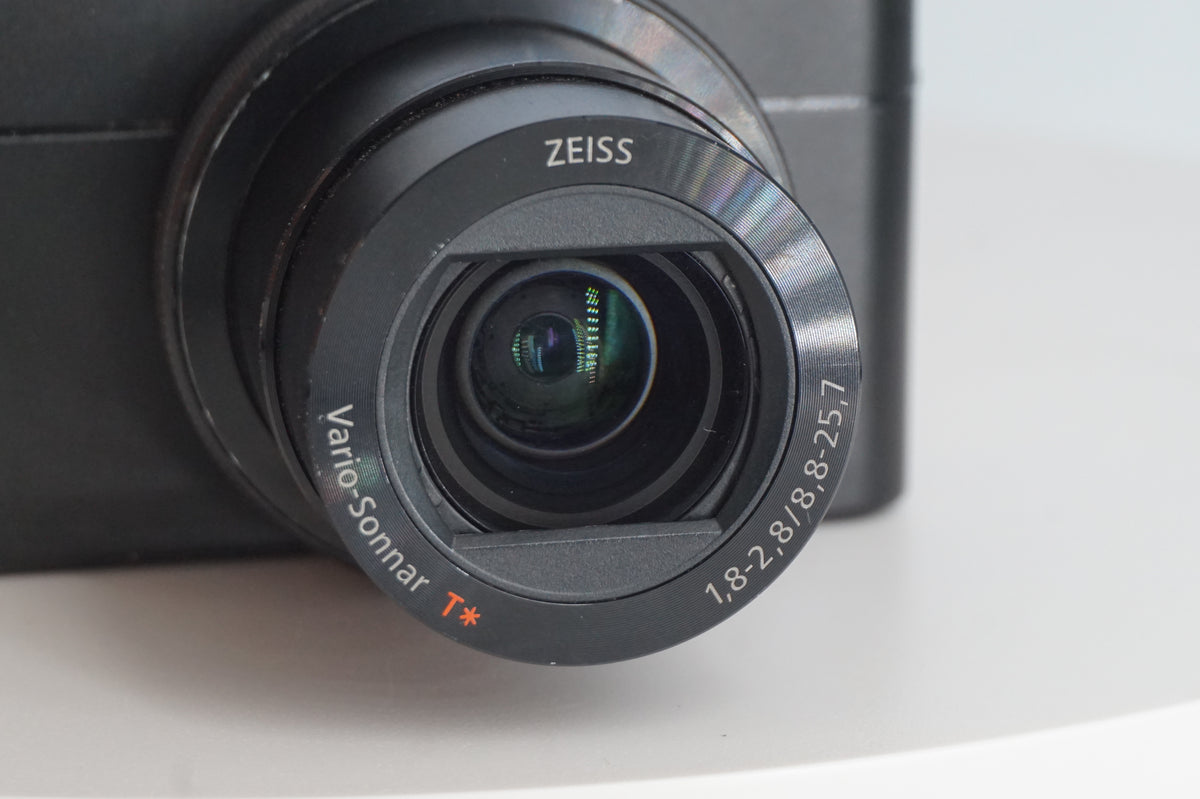 [Good, Shipping from US] Sony DSC-RX100 V M5 Camera